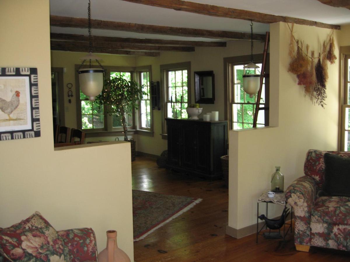 B&B On Seven Acres With Private Bed & Bath Clinton Corners Esterno foto