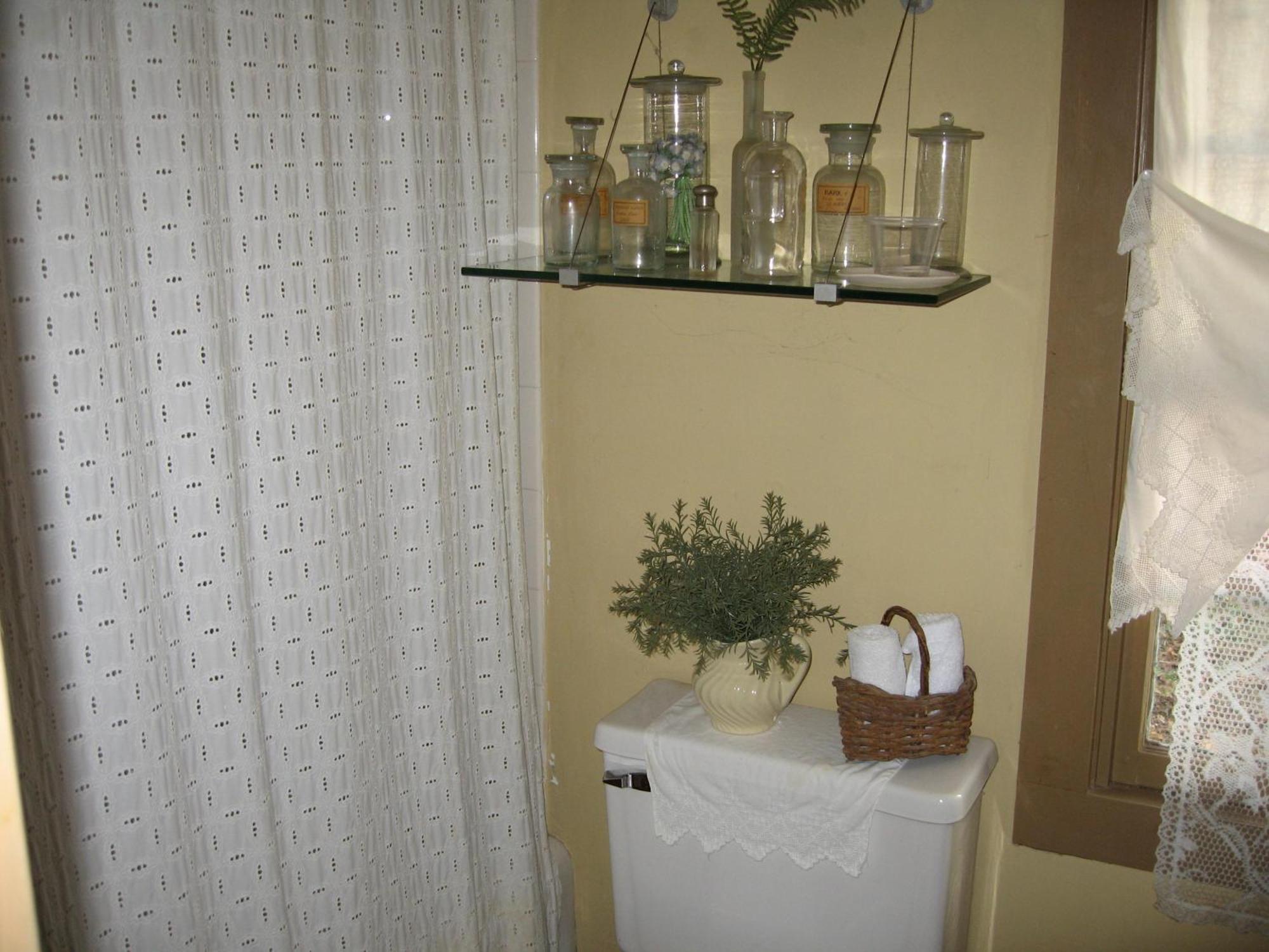 B&B On Seven Acres With Private Bed & Bath Clinton Corners Esterno foto